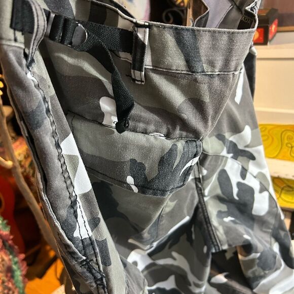Vintage 90s Y2K Men's Gray Camouflage Cargo Pants 47"-51" - Picture 7 of 16